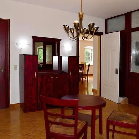 Villa Exclusive In An Art Nouveau Grossschirma