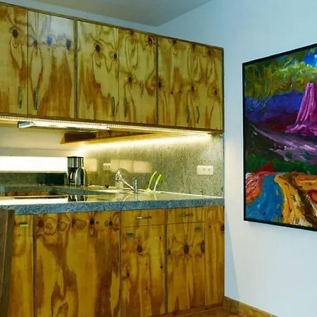 Exclusive In An Art Nouveau Villa Grossschirma