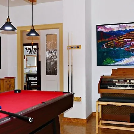 Rotschoenberg Im Tal Der Freiberger Mulde *