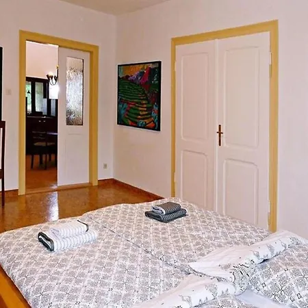 Βίλα Rotschoenberg Im Tal Der Freiberger Mulde