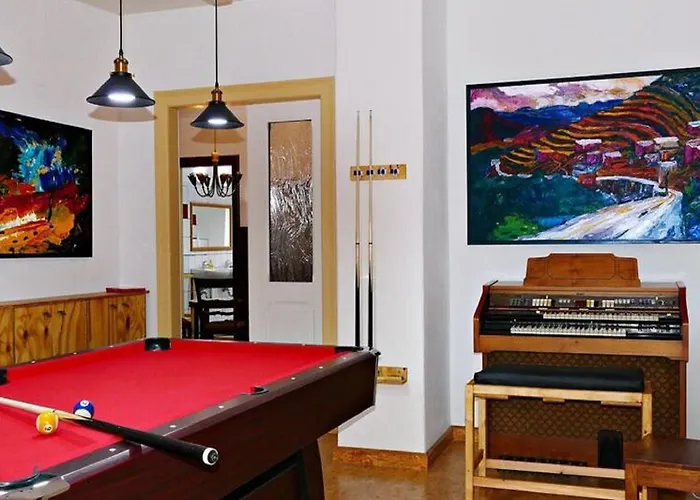 Rotschoenberg Im Tal Der Freiberger Mulde *